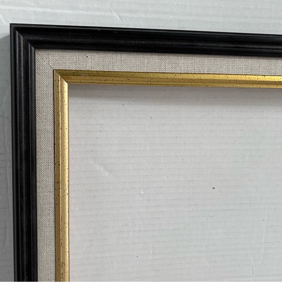 Black & Gold wood frame - Picture 3 of 6